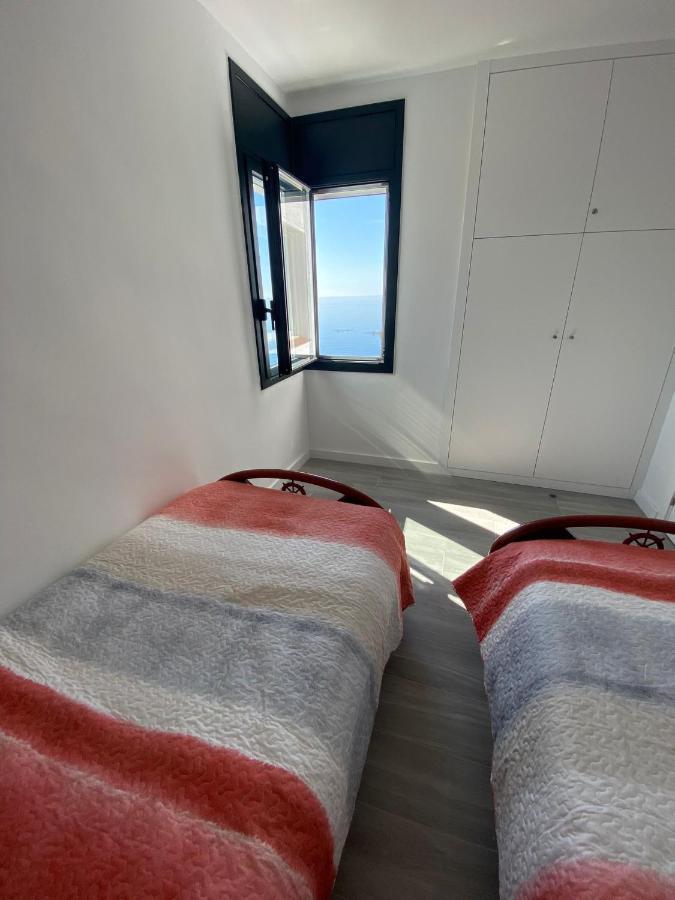 Appartement Vues Mer Proche Plage Ρόζες Εξωτερικό φωτογραφία